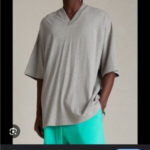 Fear of God essentials 🔥🔥🔥🔥 size L